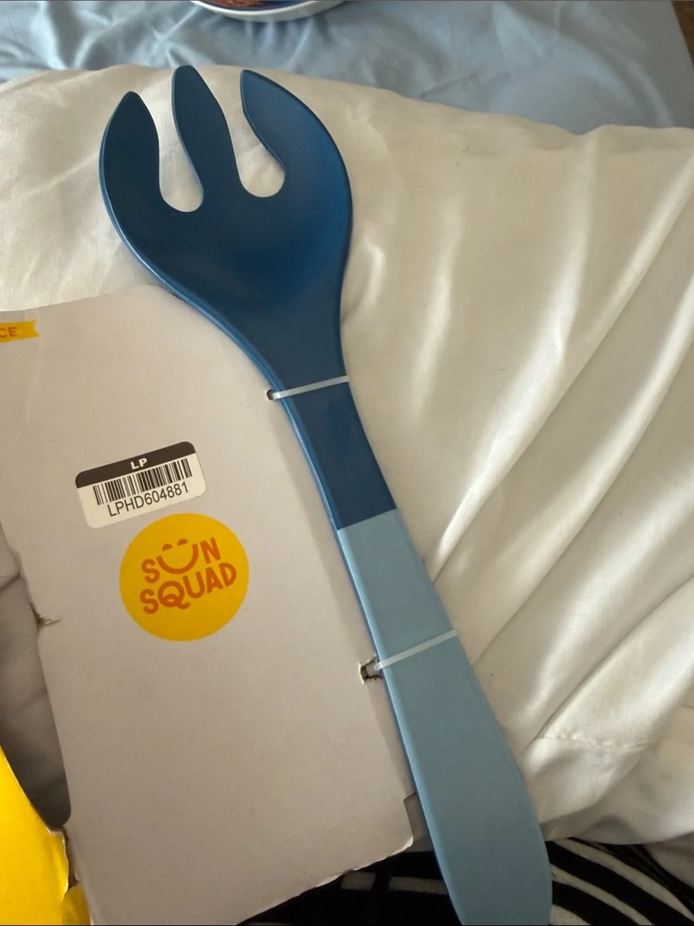Blue Two-Tone Salad Serving Fork – Brand